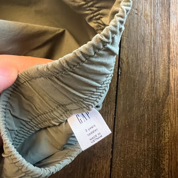 Gap 3T Olive Green Joggers - Picture 3 of 4